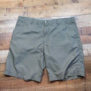 Men's Calloway Gray/Black/Green Golf Shorts size 44